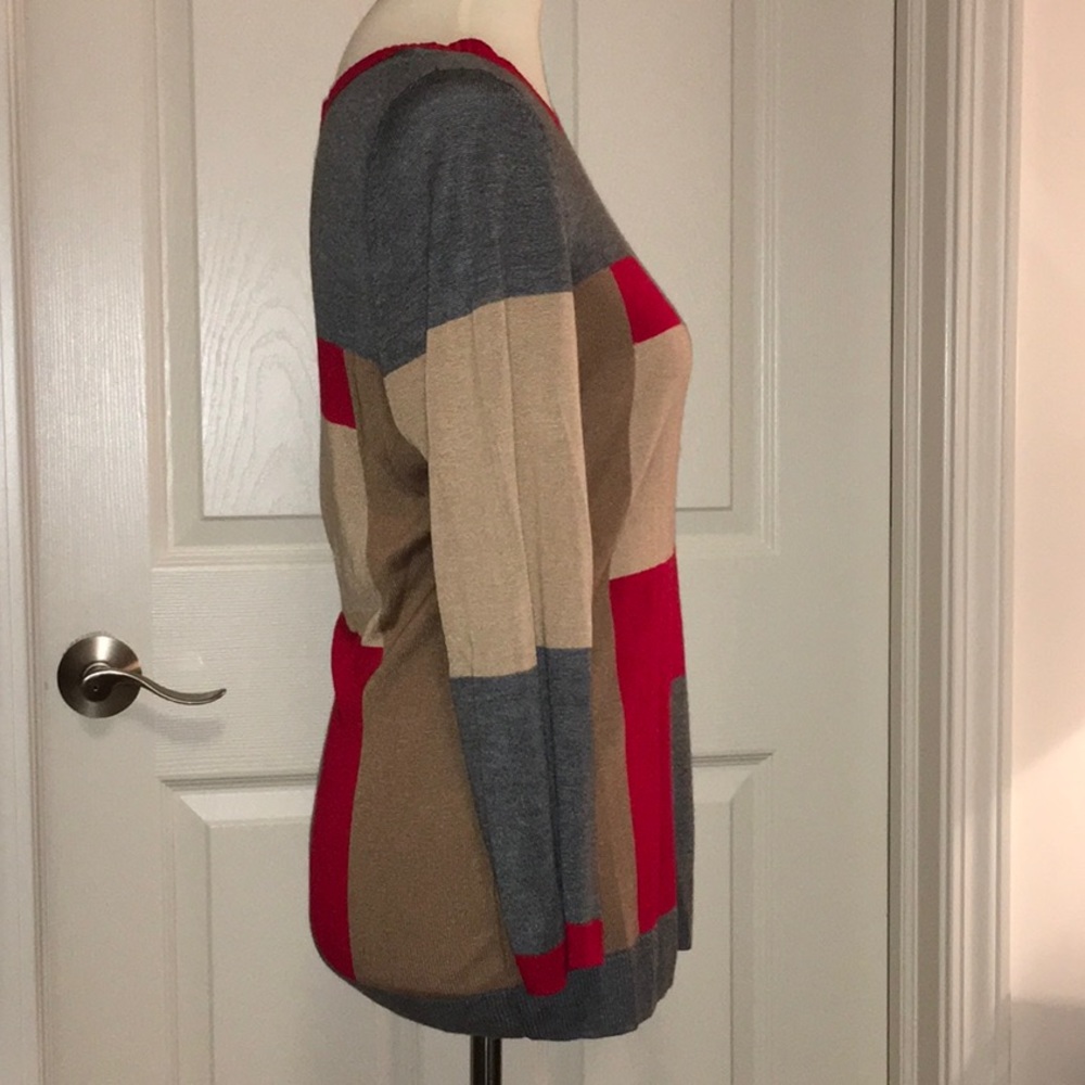 Sweater - Picture 2 of 3